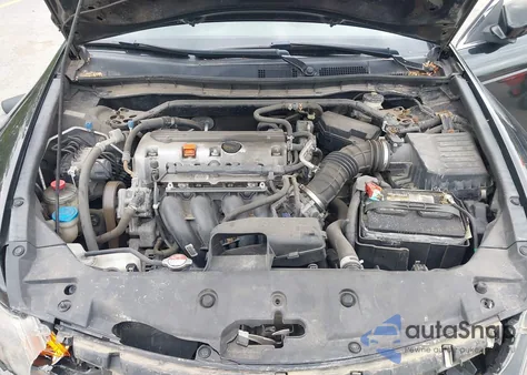 2011 Honda Accord 2.4 Ex-L z USA, uszkodzony, nr VIN 1HGCP2F88BA038155